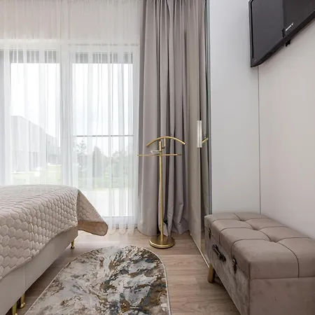 Basom - Mano Jura 3 Kunigiskiai - By Hello Sea Homes פלאנגה